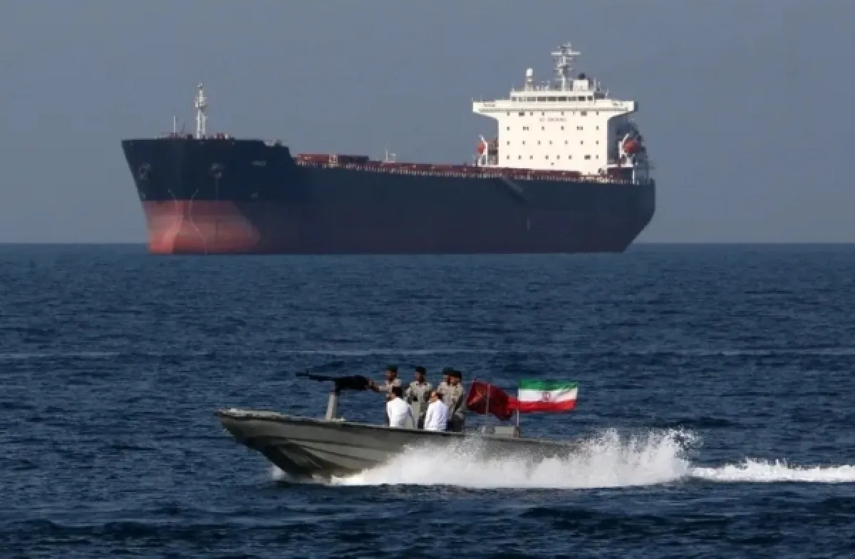 التصعيد العسكري في المنطقة يحول هرمز لنقطة اختناق عالمية ويهدد بإعادة تسعير الطاقة