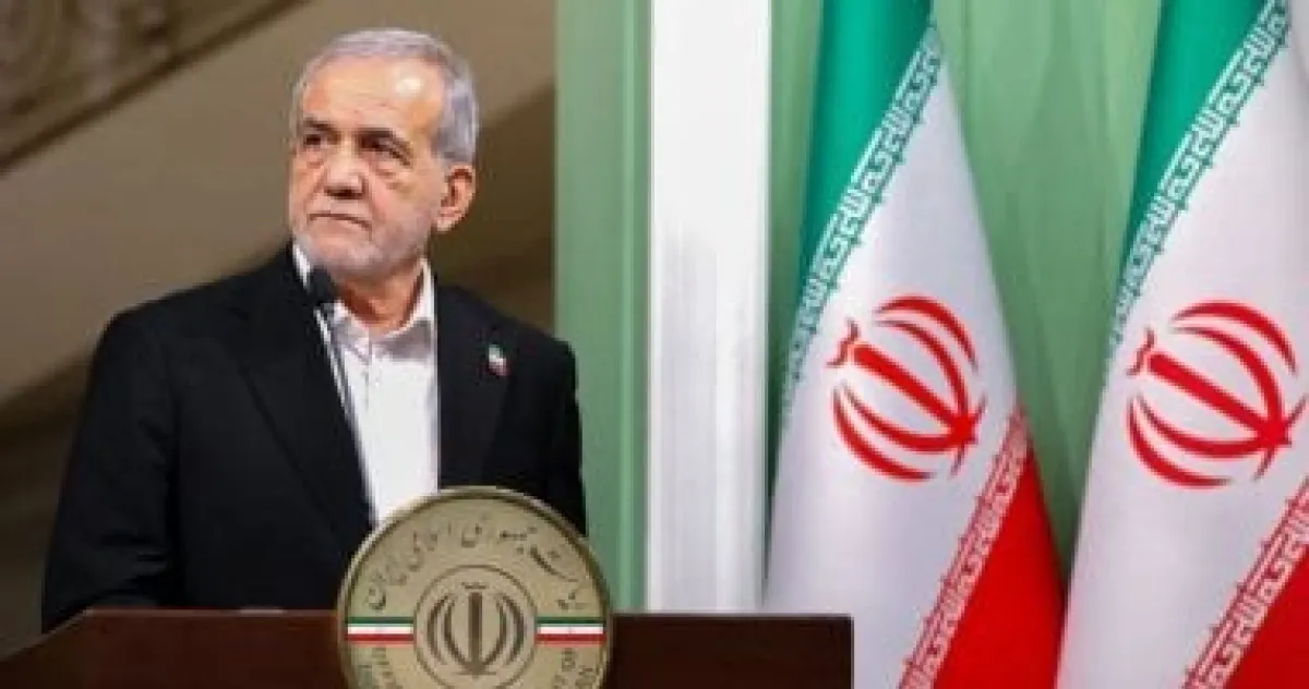 الرئيس الإيراني ينفي طهران وراء الغارة الجوية المزعومة على ناخيتشيفان