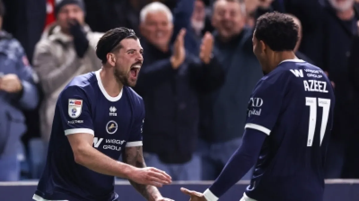 غرامة مالية على ميلوول بسبب هتافات تمييزية من الجماهير في كأس الرابطة