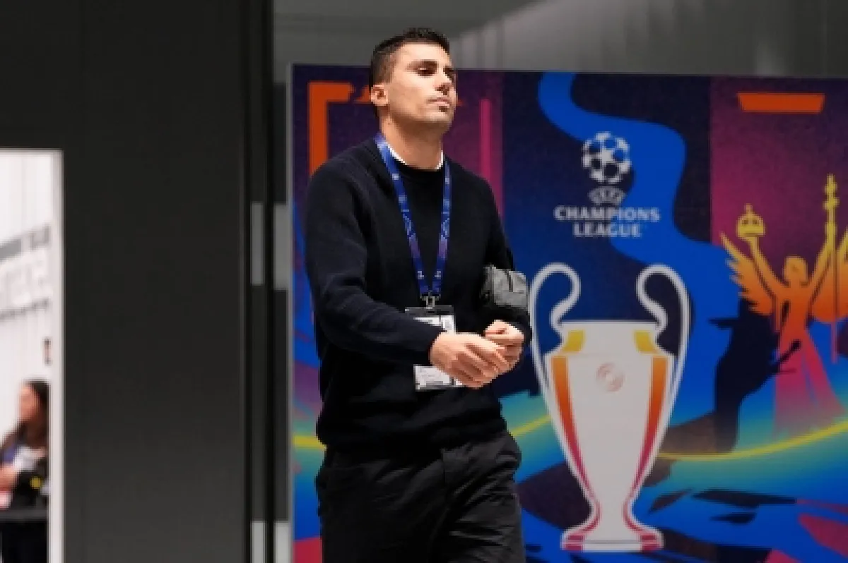 رودري يفتح الباب أمام ريال مدريد: رفض الكبار مستحيل.. وأفكر بالعودة لإسبانيا