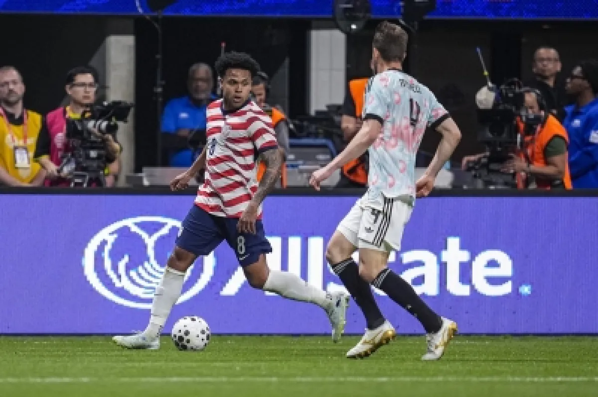 جدل واسع: تشابه قمصان أمريكا وبلجيكا يربك اللاعبين والجماهير