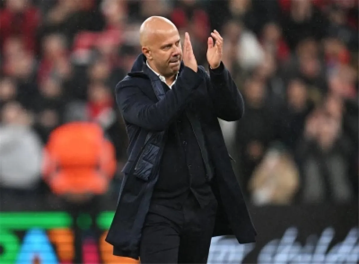 سلوت واثق: ليفربول قادر على قلب الطاولة على باريس سان جيرمان