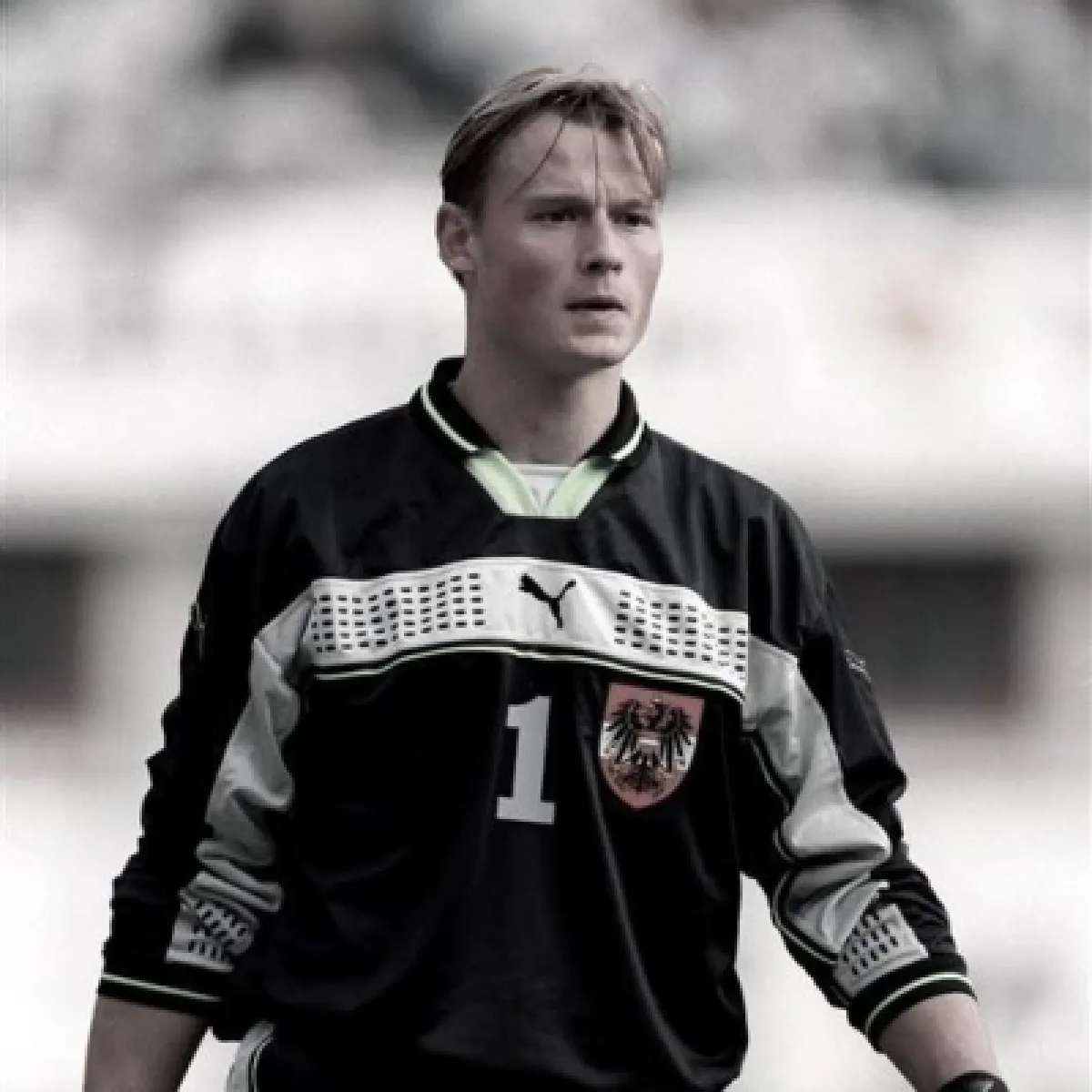 وفاة حارس منتخب النمسا السابق مانينجر بحادث سير عن 48 عاماً