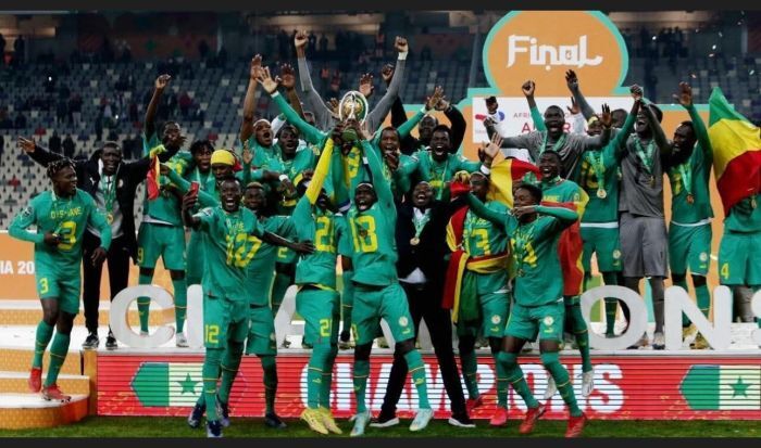 السنغال تُتوّج ببطولة أفريقيا بعد فوز درامي على المغرب